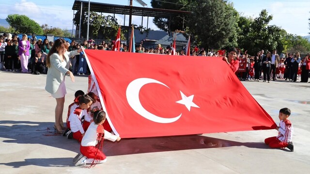 Karpuzlu'da Cumhuriyet Bayramı coşkuyla kutlandı