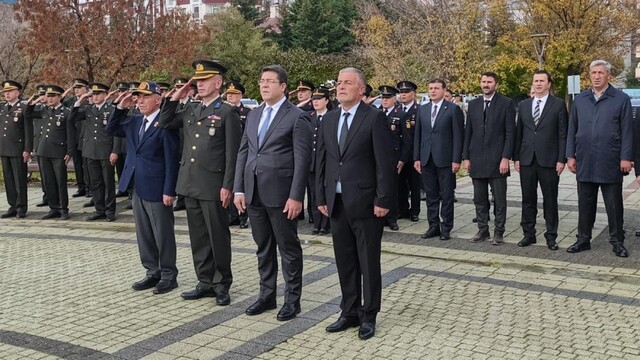 Kars'ta düşman işgalinden kurtuluşun 106'ncı yılı kutlandı