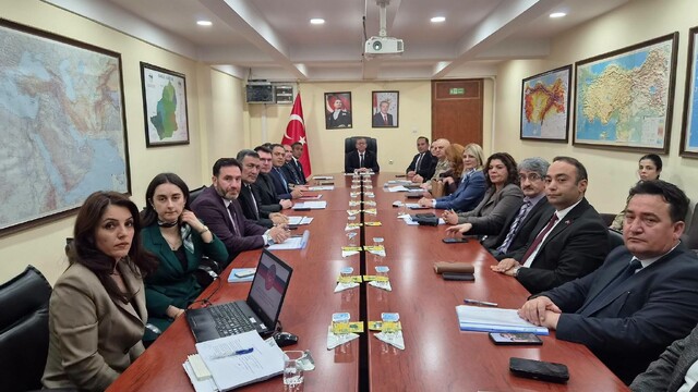 Kars'ta kadına yönelik şiddetle mücadele toplantısı yapıldı