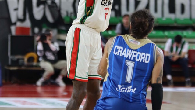 Karşıyaka, Glint Çayırova Belediyesi'ni 95-79 mağlup etti