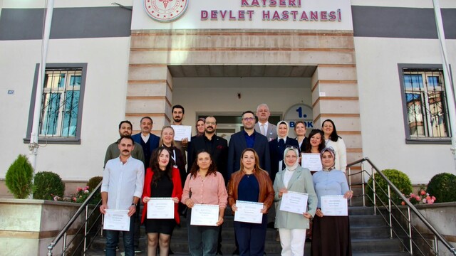Kayseri'de palyatif bakım hemşireliği eğitimi tamamlandı