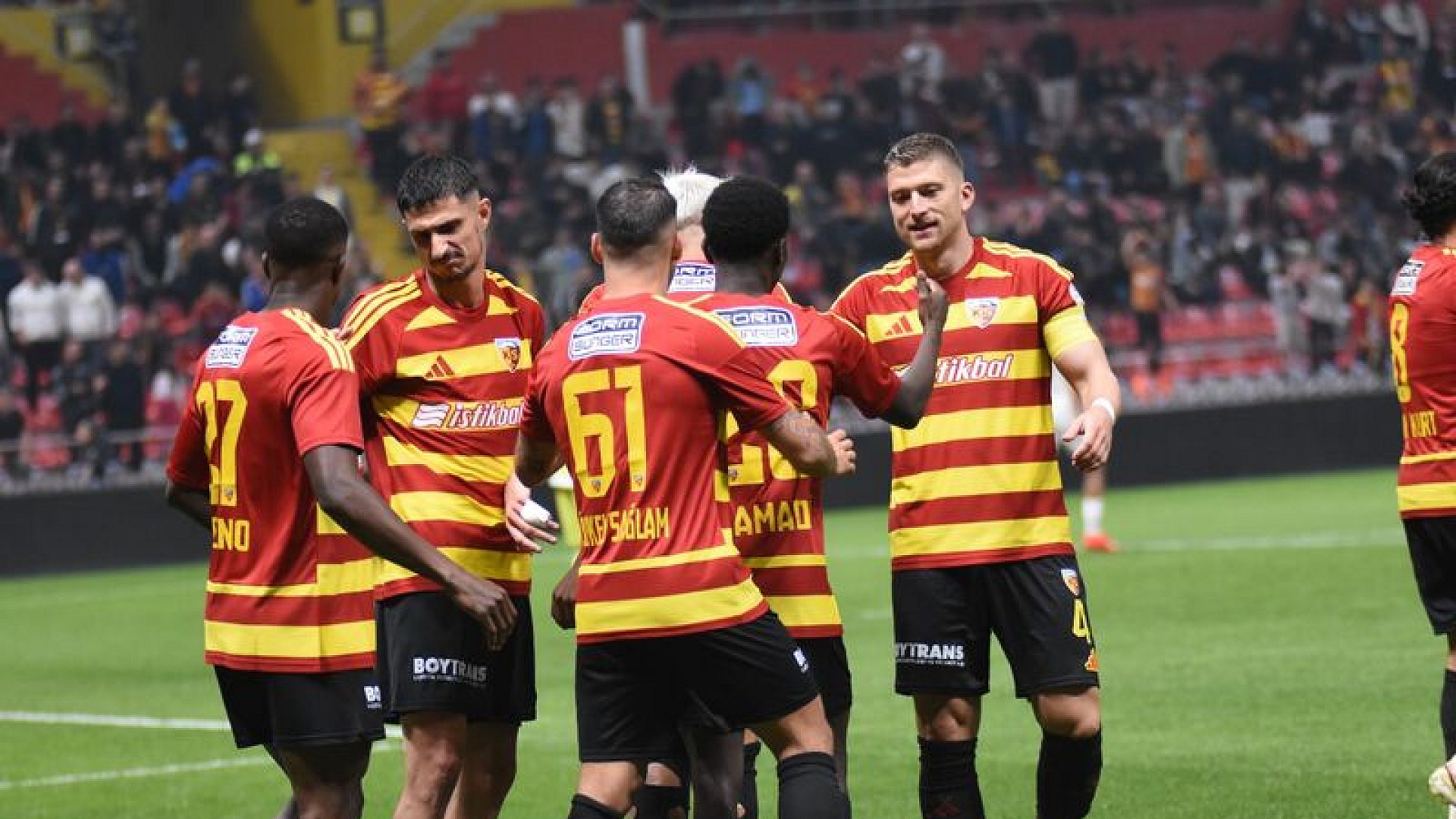 Kayserispor, 5 gollü maçta Manisa FK'yı geçti