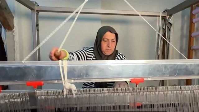 Kemaliye'de Gazenne kumaşıyla dokuma geleneği yaşatılıyor