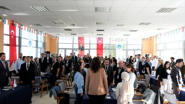 Kırklareli Üniversitesinde mezun çalıştayı yapıldı