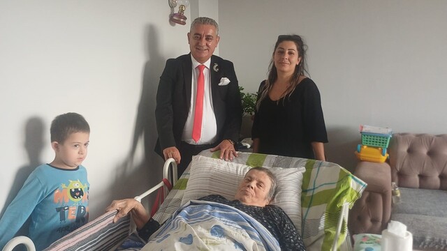 Kırşehir Beyaz Ay Derneği'nden ihtiyaç sahibi aileye destek