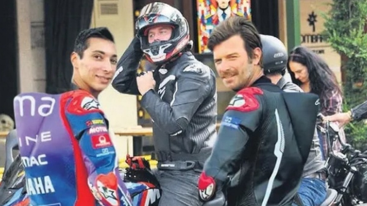 Kıvanç Tatlıtuğ özel motosikletine 4 milyon lira ödedi
