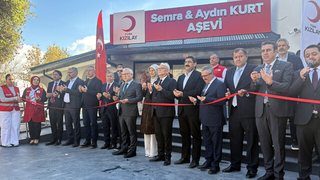 Kızılay'ın Sivas'taki aşevi hizmete girdi
