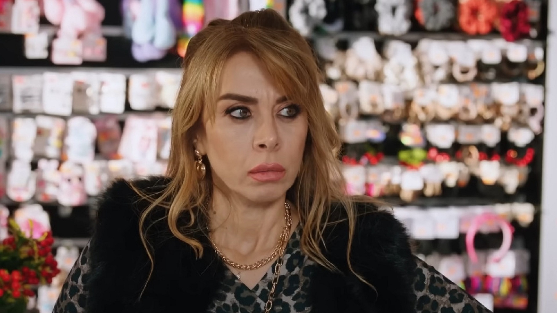 'Kızılcık Şerbeti' dizisine Neslihan Yeldan geri dönüyor