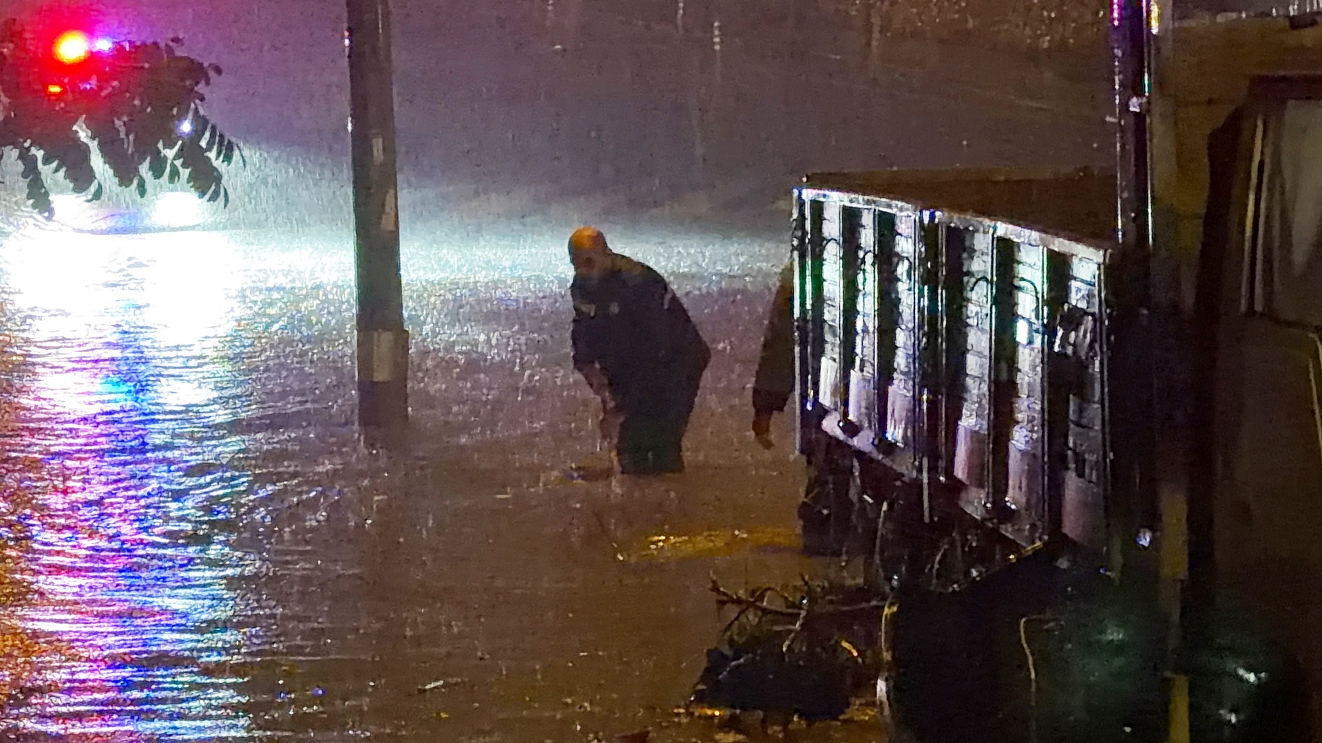 Kocaeli'de aşırı yağışlar nedeniyle trafiğe çıkmayın uyarısı