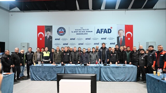 Kocaeli'de sağanak sonrası kriz merkezi toplantısı yapıldı