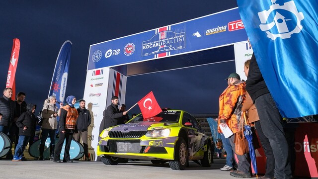 Kocaeli Rallisi'nde 80 sporcu parkurda yarısıyor