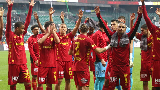 Kocaelispor, Göztepe'ye 2-1 mağlup oldu