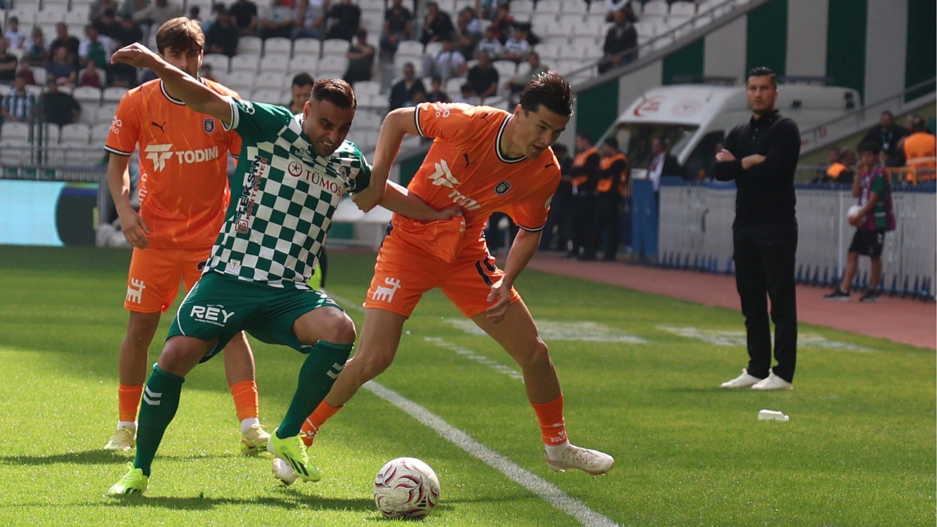 Konyaspor ve Başakşehir, 0-0 berabere kaldı