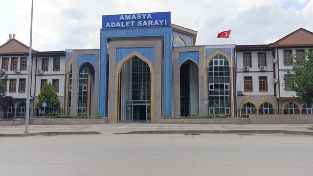 Kurusıkı tabancayla akranlarını tehdit eden çocuğa karar