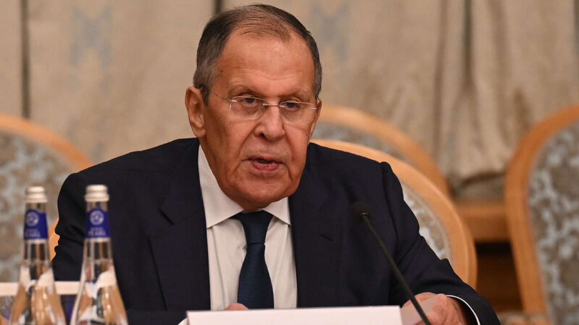 Lavrov: Zelenskiy'nin Soluklanma Fırsatını Hak Etmiyor