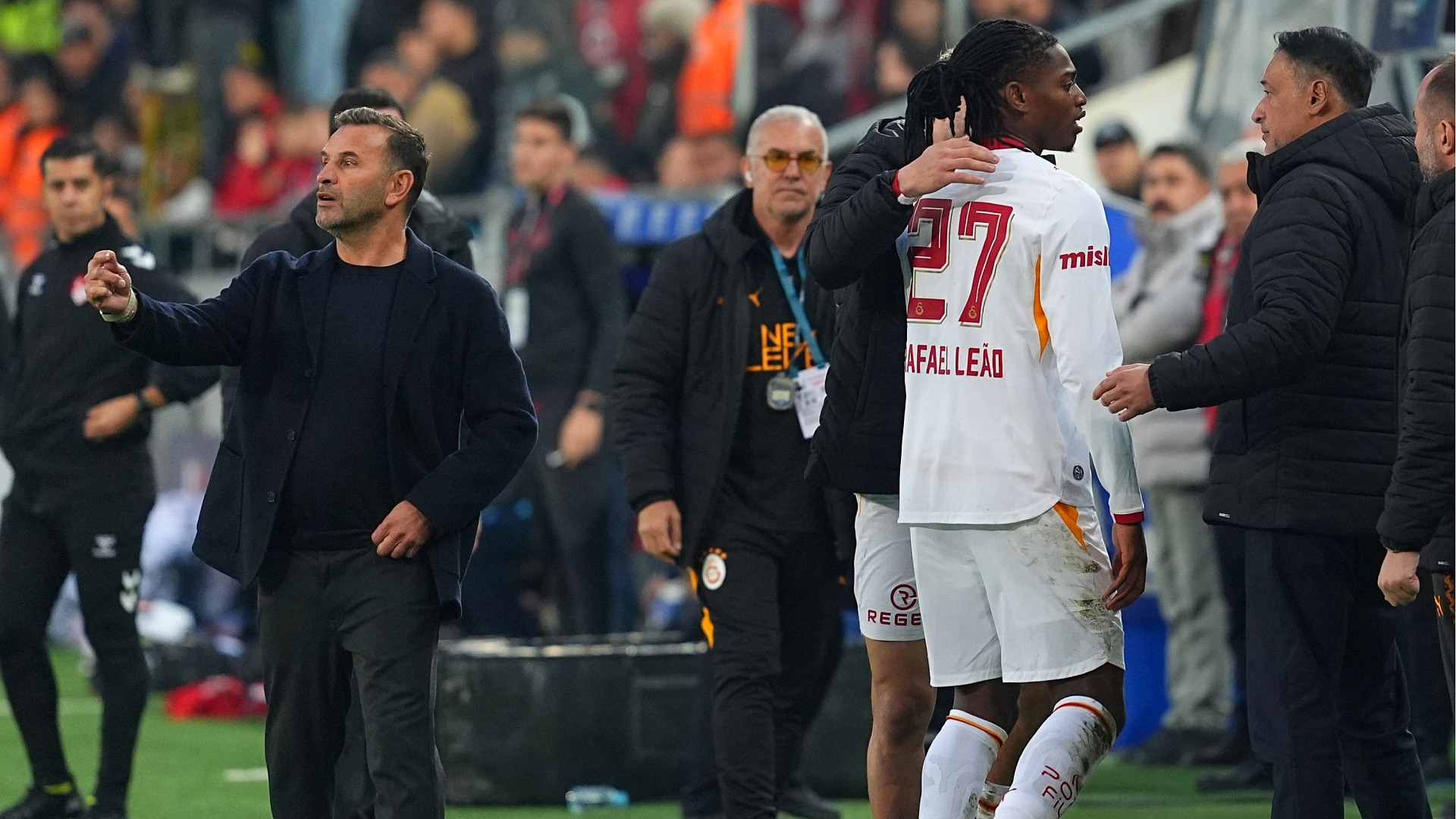 Leao'nun sağlık durumu güncelleniyor, Singo antrenmanda
