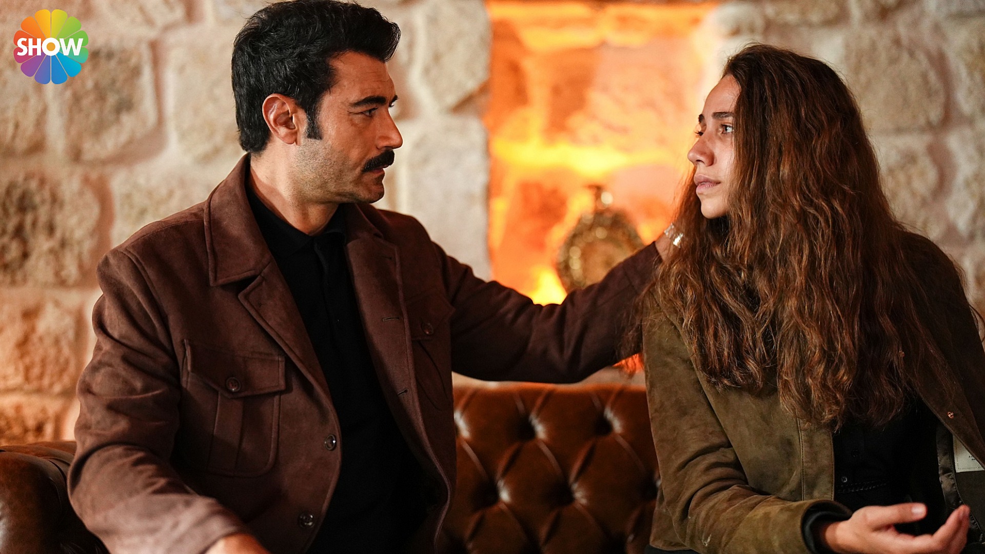 Leyla konağı terk etti: Sevdan Bir Ateş'te şok gelişmeler