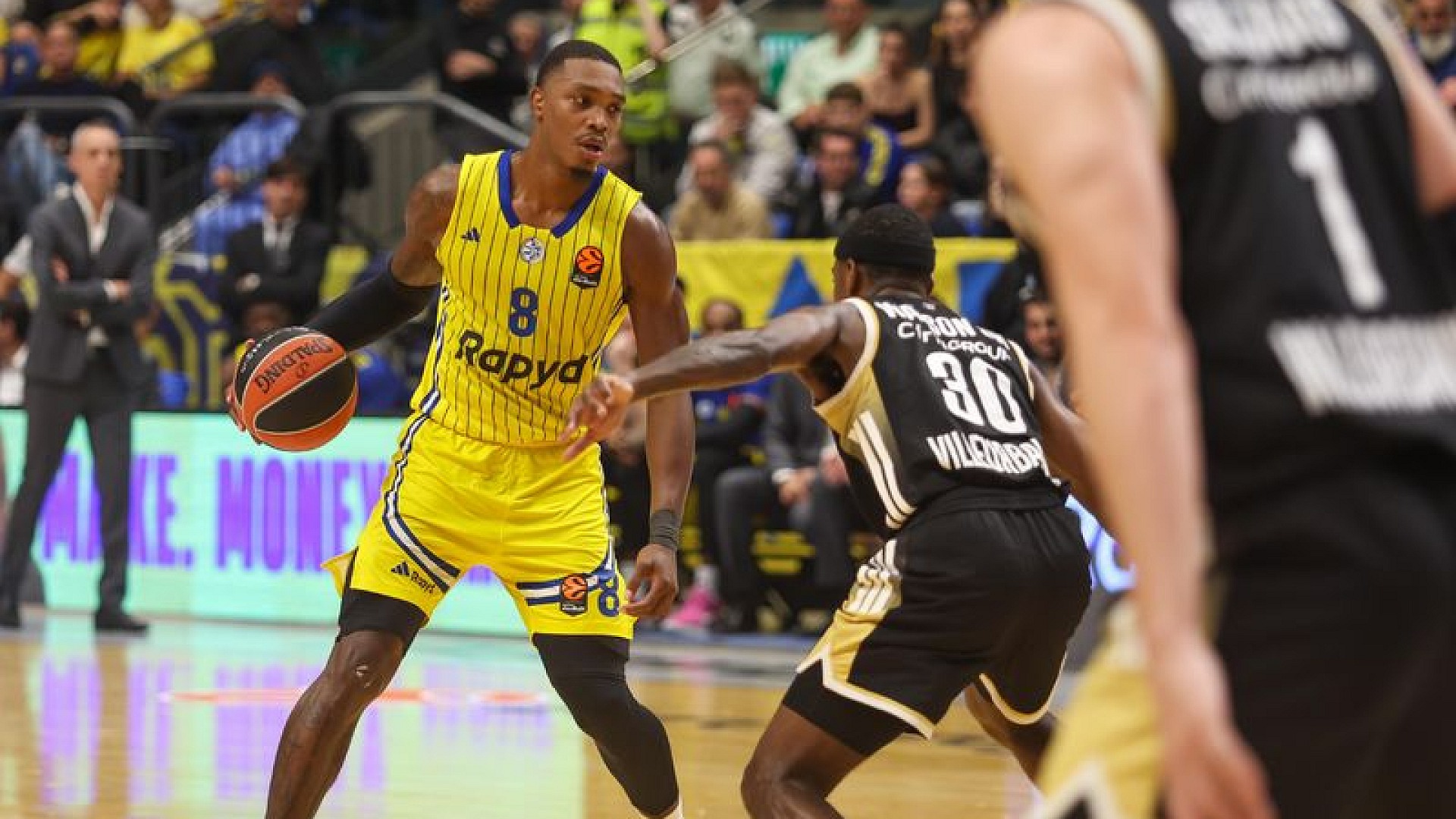 Lonnie Walker IV Beşiktaş'a transfer oldu