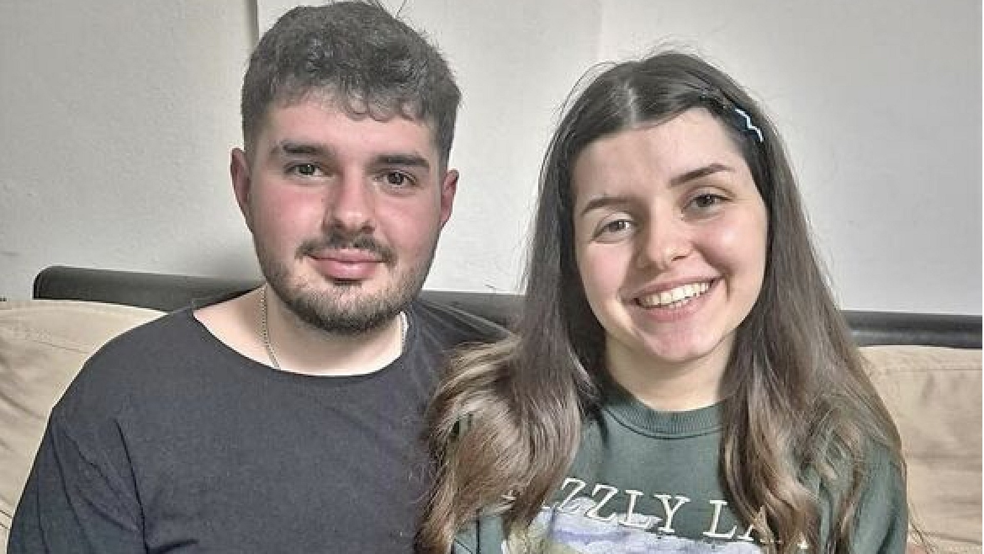 Maltepe'de çöken binada hayatını kaybeden kardeşler defnedildi