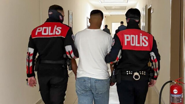 Manisa'da 152 yıl hapis cezası olan firari yakalandı