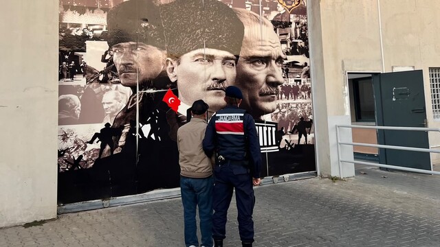Manisa'da 78 yıl 9 ay hapis cezasıyla aranan şahıs yakalandı