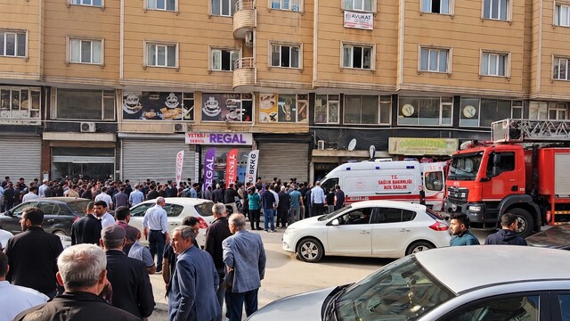 Mardin'de asansör kabini çöktü, 2 işçi yaralandı