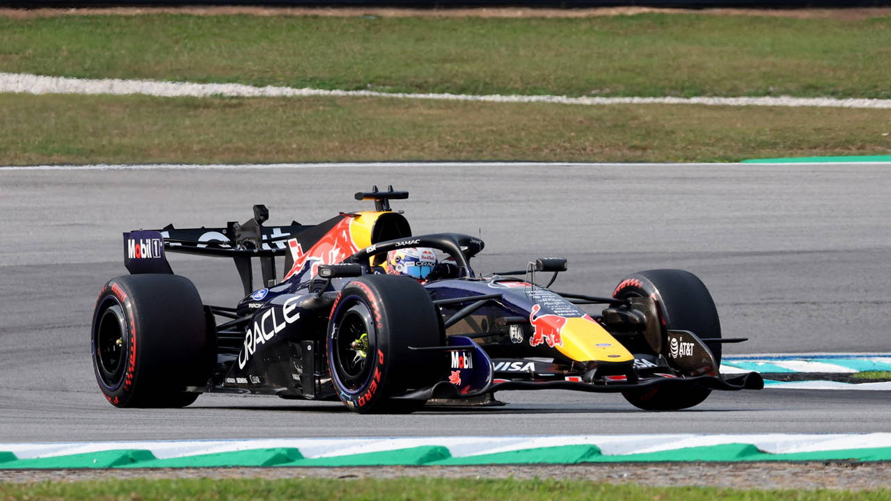 Max Verstappen, Bahreyn Grand Prix'sinde pole kazandı