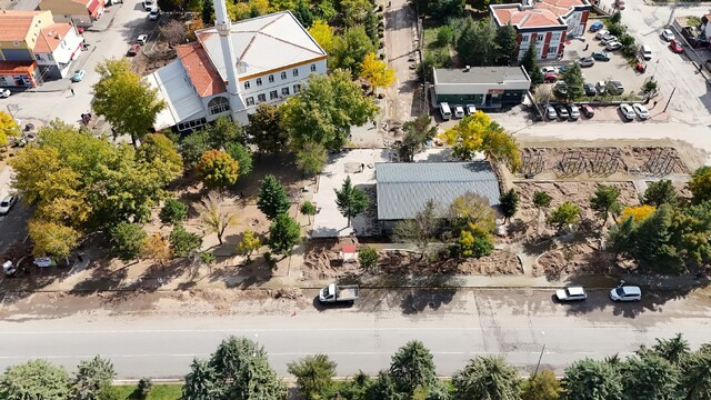 Melikgazi'nin yeni sosyal tesisleri Eskişehir'i güzelleştiriyor