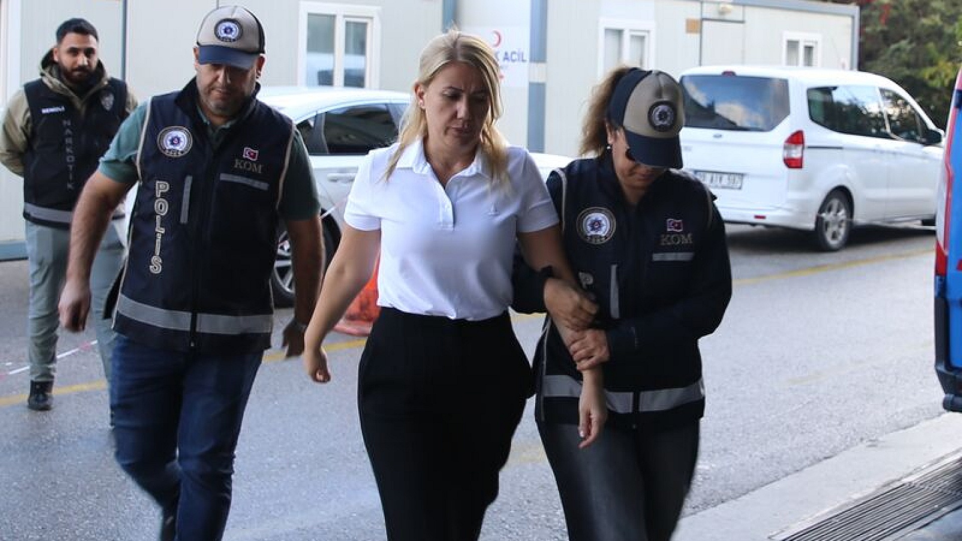 Merkezefendi Belediye Başkanı Şeniz Doğan tutuklandı