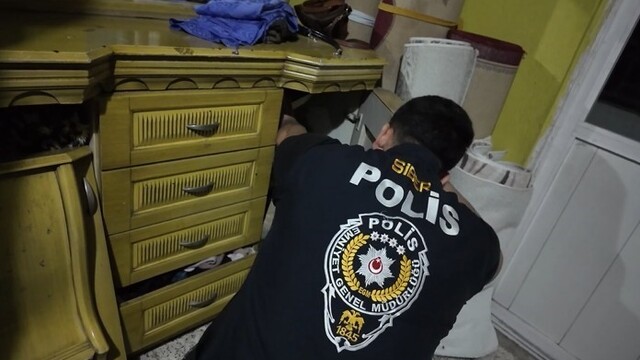 Mersin'de yasa dışı bahis operasyonunda 33 tutuklama