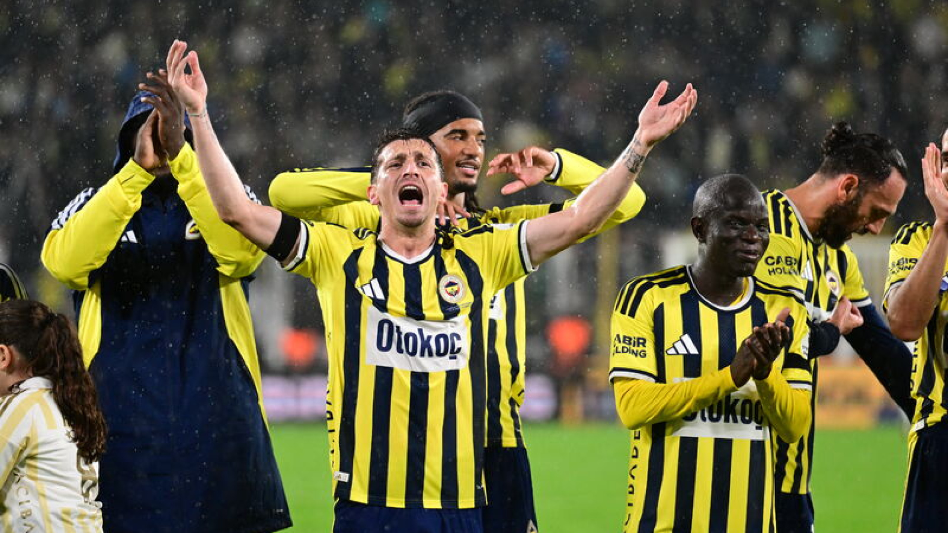 Mert Hakan Yandaş, 568 gün sonra Fenerbahçe'de sahada