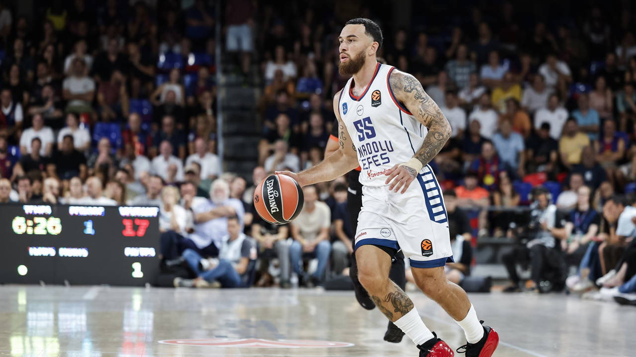 Mike James'ten Anadolu Efes'e kötü haber: Sakatlık riski
