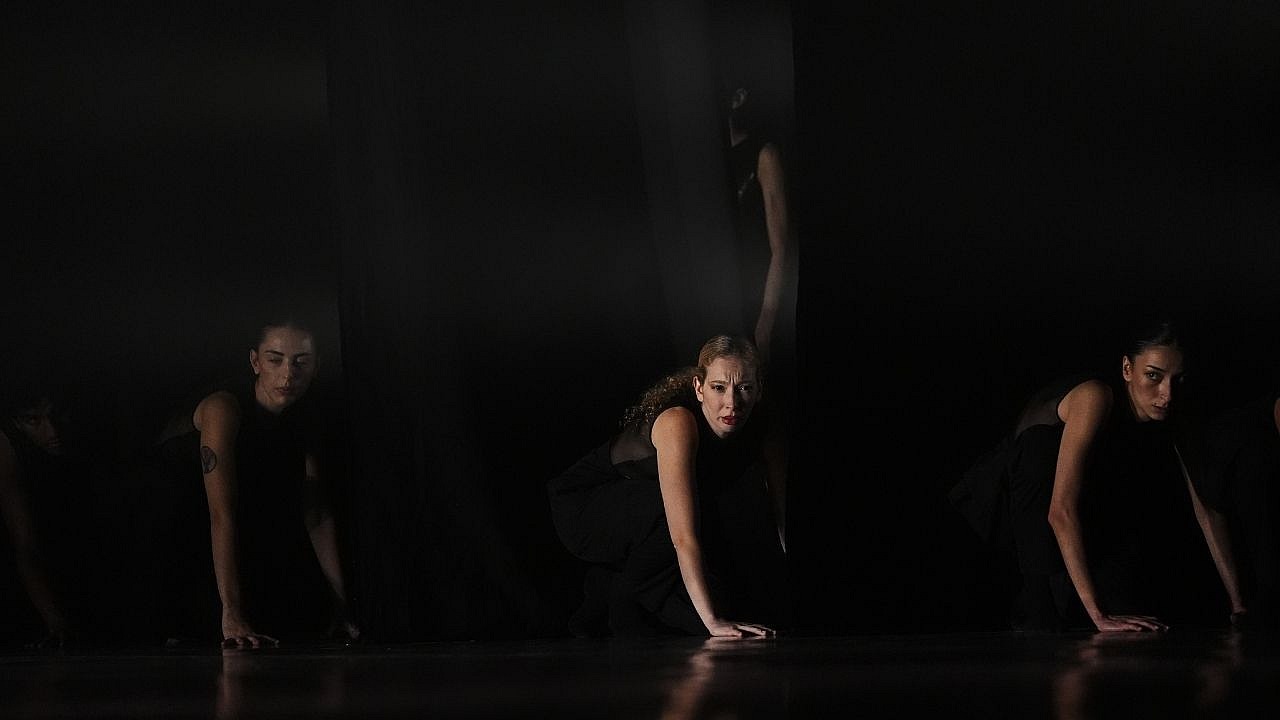 Mozart'ın 'Requiem'i modern dansla İzmir'de sahneleniyor