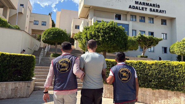 Muğla'da jandarma denetimlerinde 27 kişi tutuklandı