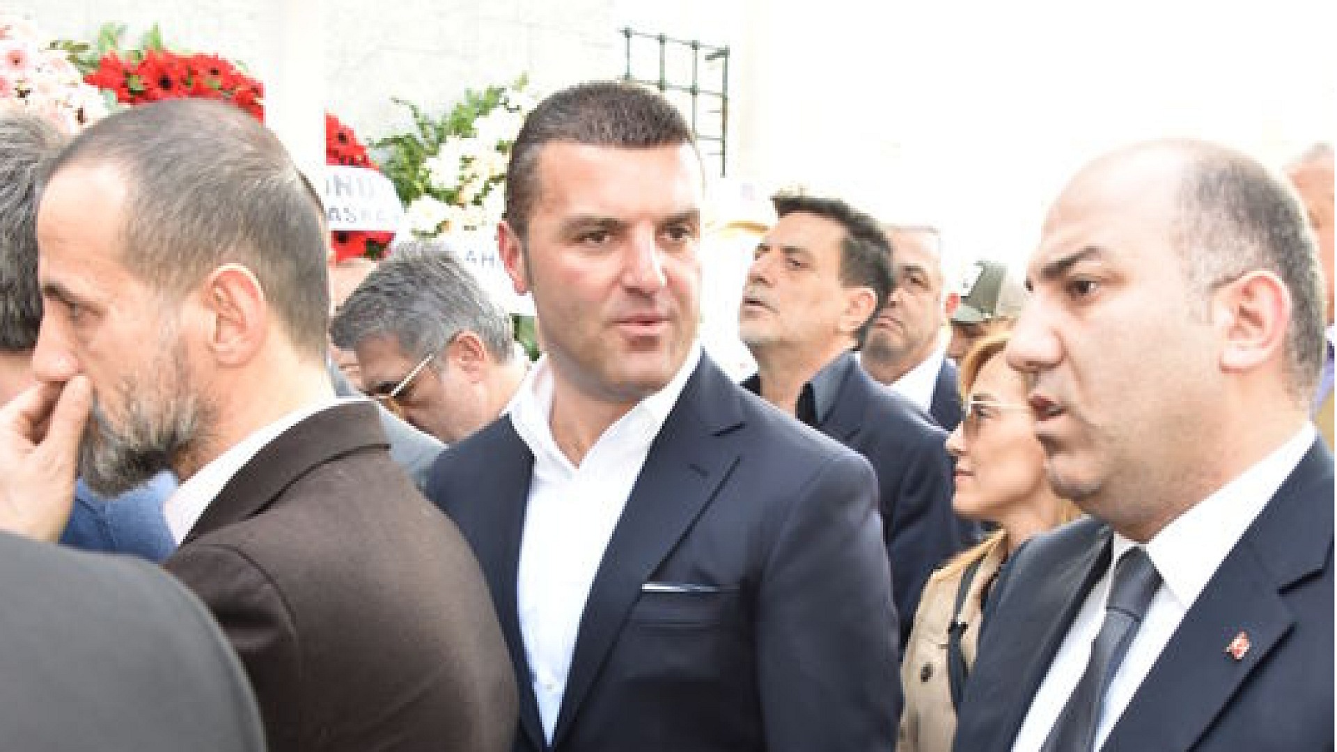Mustafa Sarıgül, oğlu Emir Sarıgül'ün emniyete gittiğini
