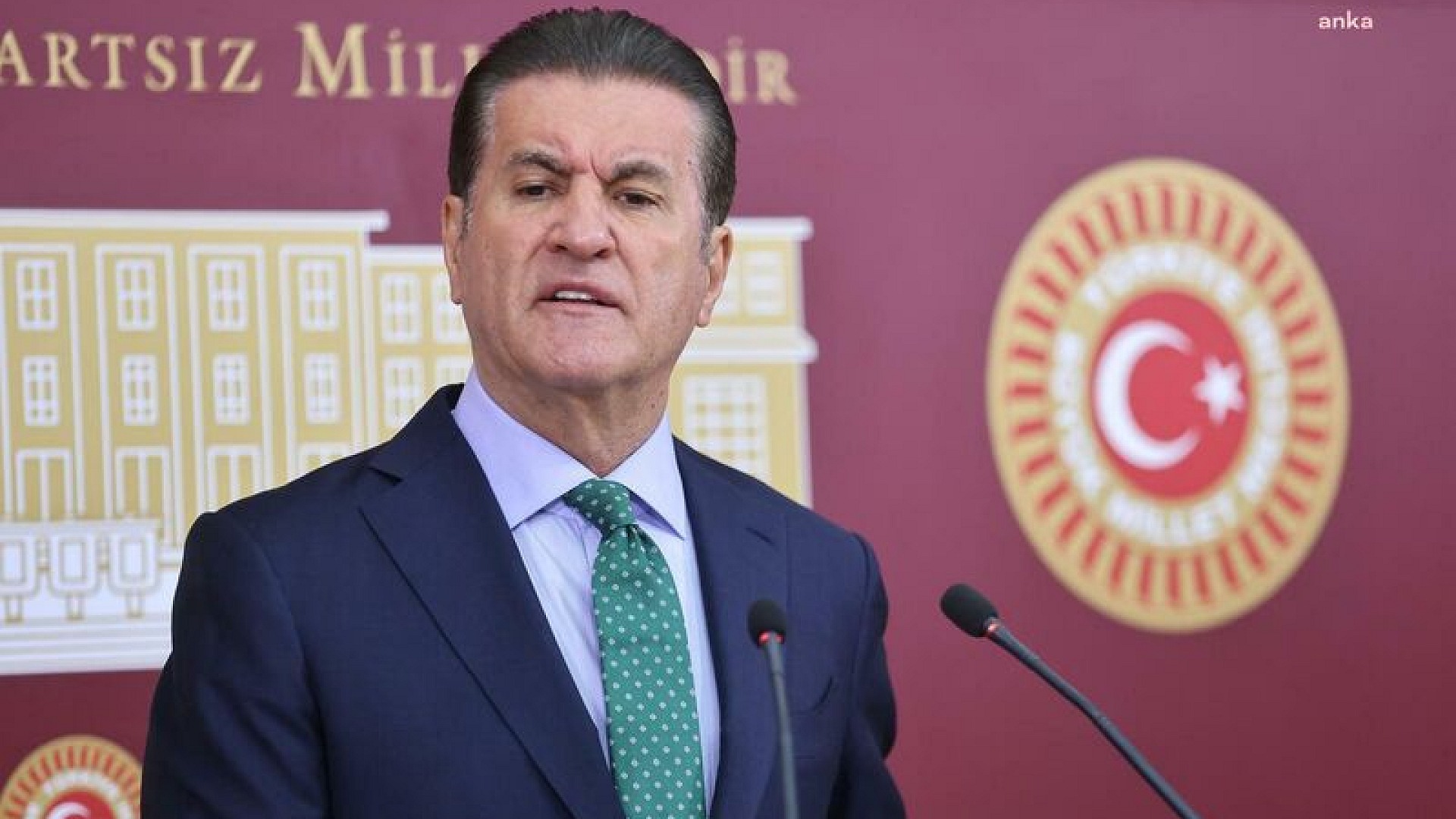 Mustafa Sarıgül Yeni Parti'den istifa etti
