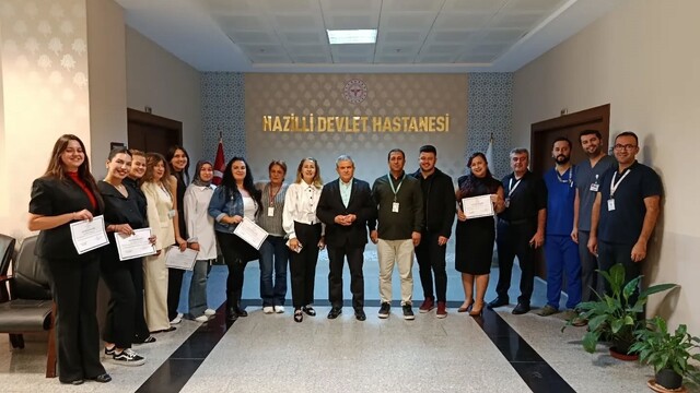 Nazilli'de acil bakım hemşireleri sertifika aldı