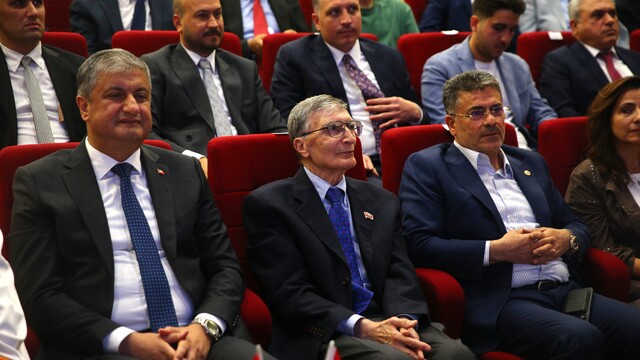 Nobel ödüllü Aziz Sancar, Adana'da açılışa katıldı