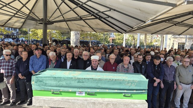 Öğretmen ve yazar mustafa keser son yolculuğuna uğurlandı