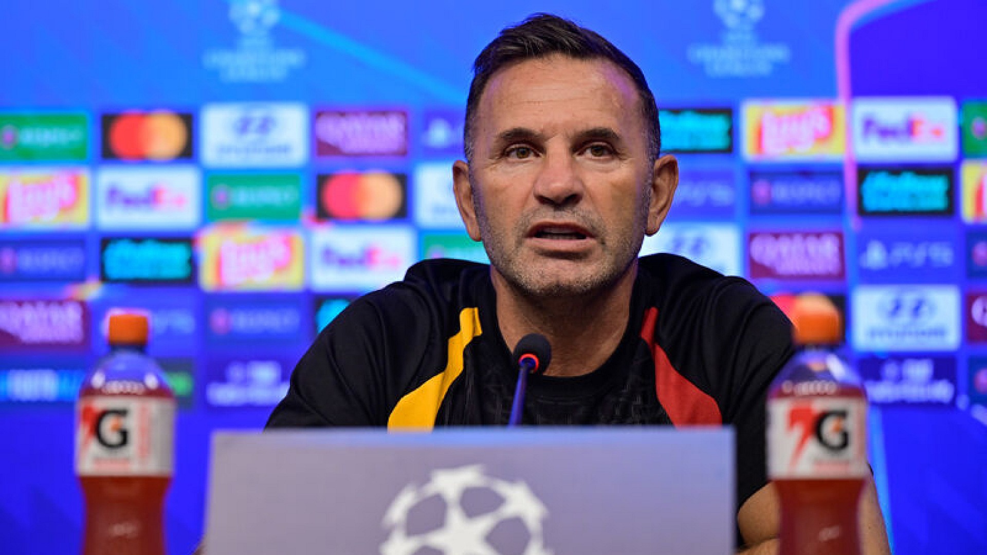 Okan Buruk: Barcelona ile oynayacağımız maç heyecan verici