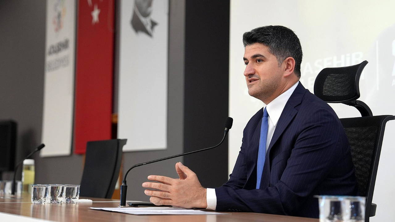 Onursal Adıgüzel'den AKP'ye geçen meclis üyelerine tepki