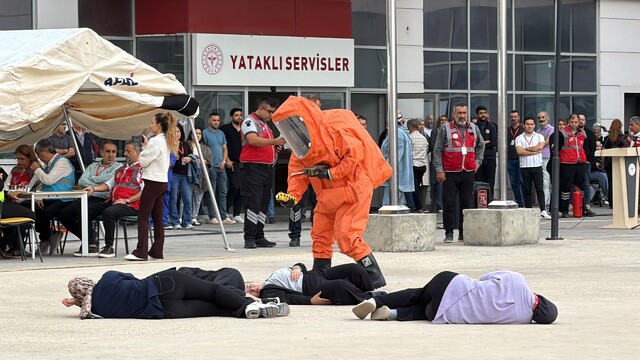 Osmaniye hastanesinde bombalı saldırı tatbikatı yapıldı