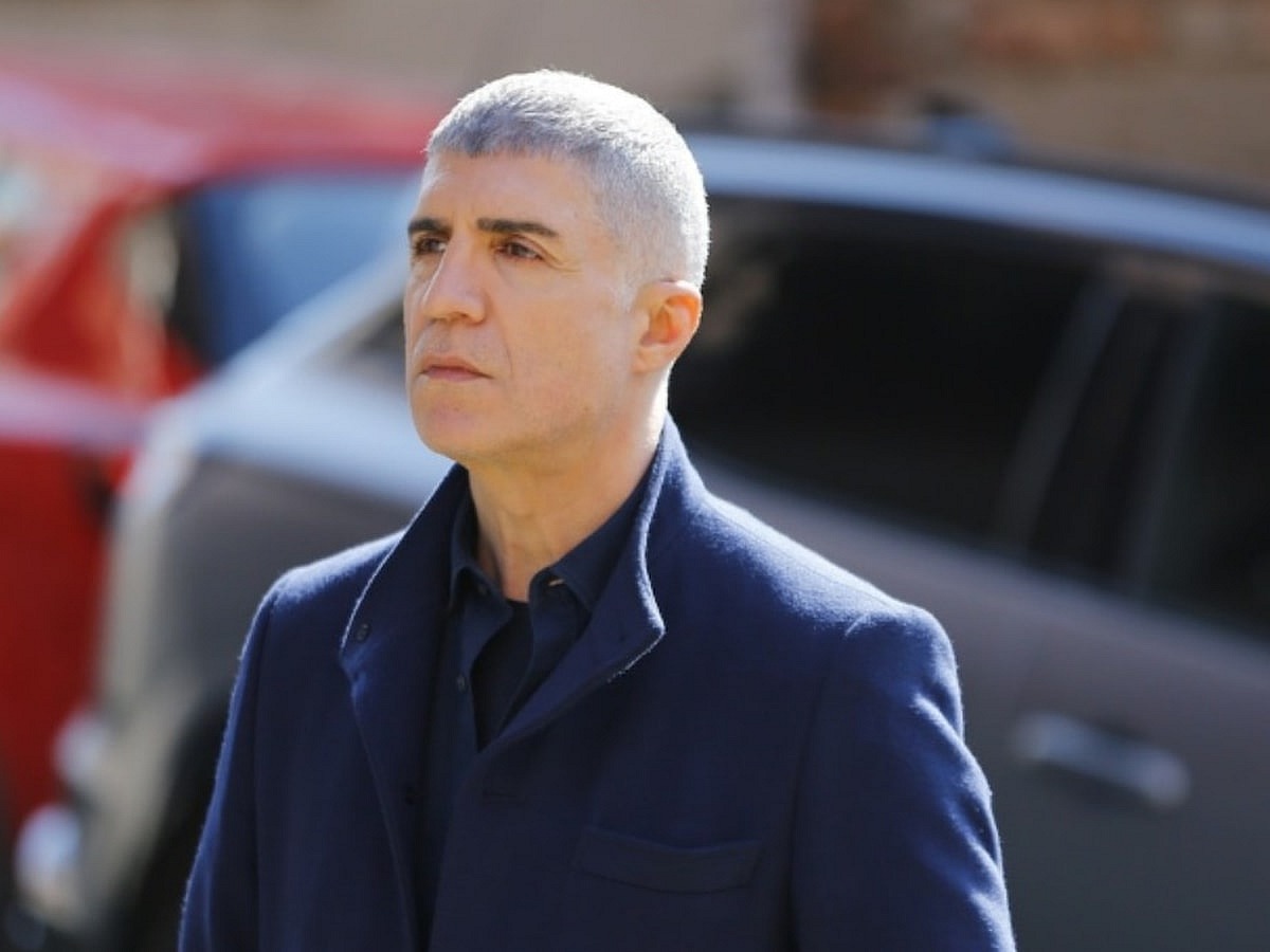 Özcan Deniz, televizyon projelerine veda etti