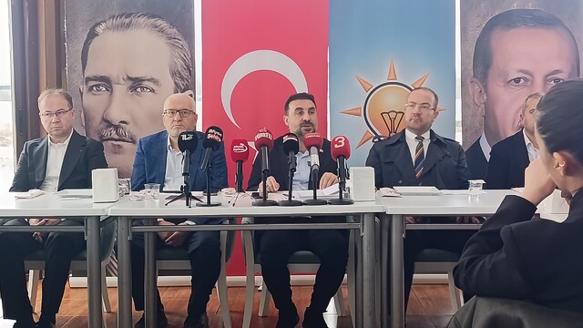 Özgür Kavak: Amacımız Afyonkarahisar'a hizmet etmek