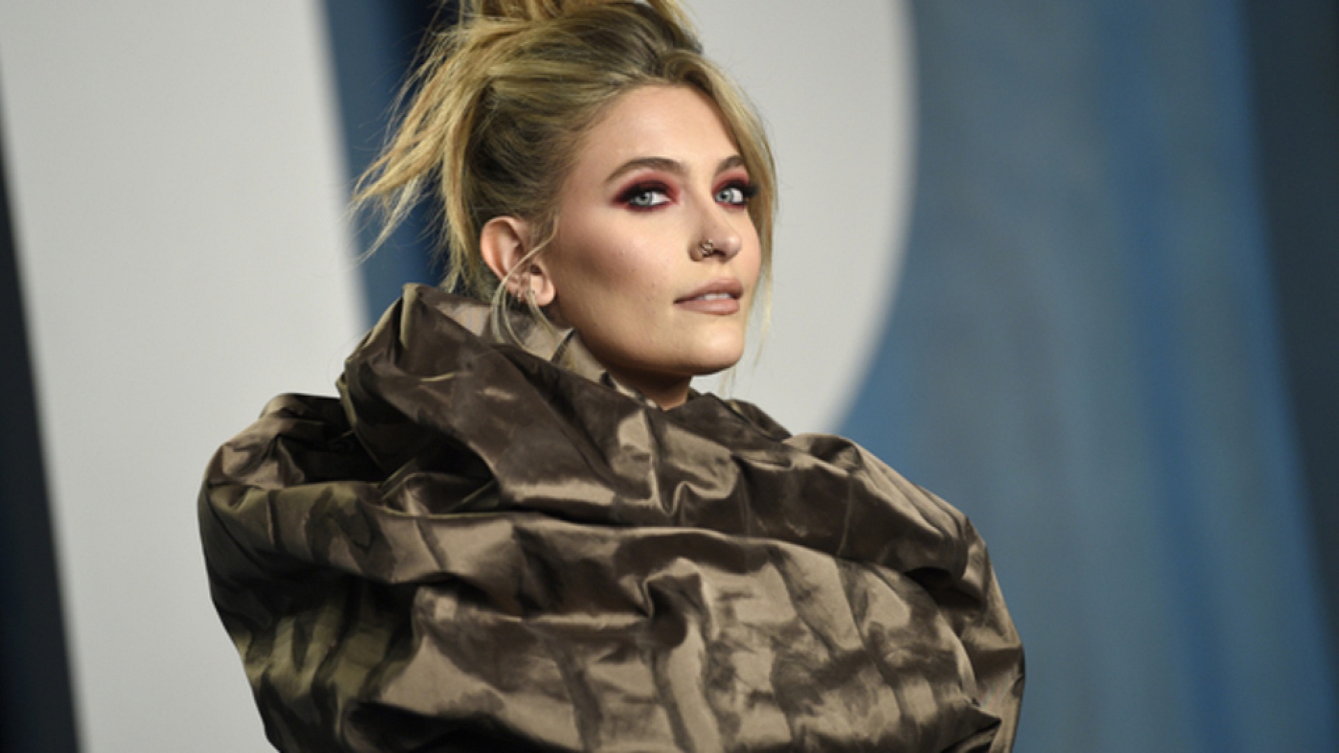 Paris Jackson, babası Michael Jackson'ın miras davasında adım attı
