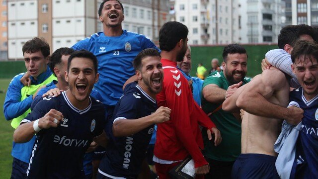 Pazarspor, Tokat Belediye Spor'u son dakikada yendi