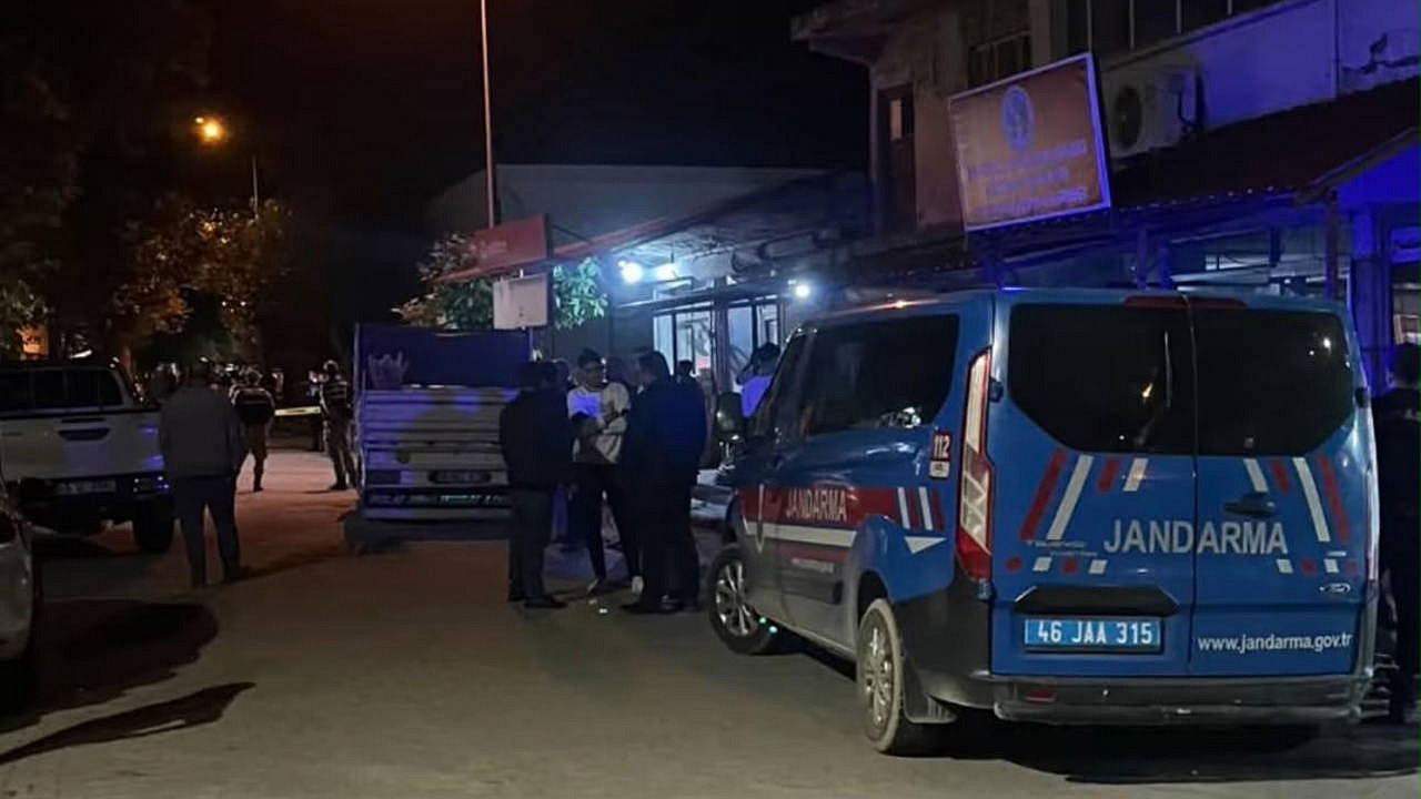 Polis memuru kavga sırasında kuzeni tarafından vuruldu