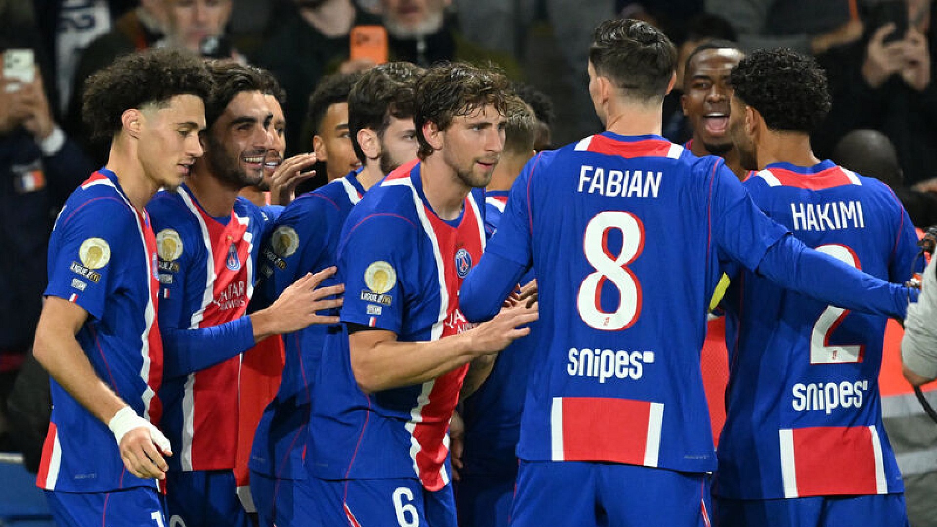 PSG, Barcelona'yı 4-2 yenerek 3'te 3 yaptı