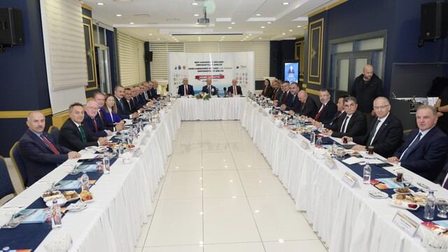 Rektör Kırışık, Batı Karadeniz Üniversiteler Birliği toplantısına katıldı