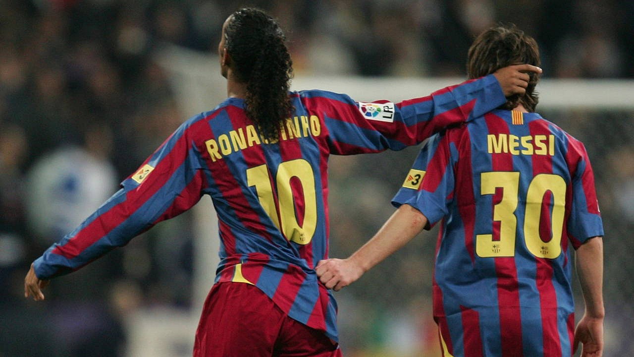 Ronaldinho'dan Messi'ye duygusal veda mesajı